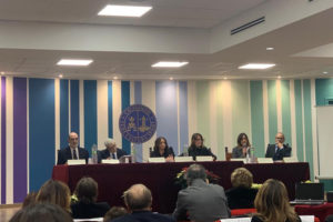 nws_adele_d_rsquo_alonzo_figlia_luigi_assistito_osa_presenta_suo_libro_2001_1