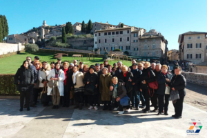 nws_gli_iscritti_dei_centri_anziani_frosinone_visitano_l_umbria_1659_1