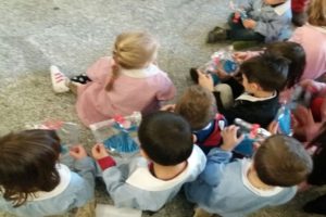 nws_grande_festa_alla_rsa_bellagio_insieme_ai_bimbi_dell_asilo_1318_1